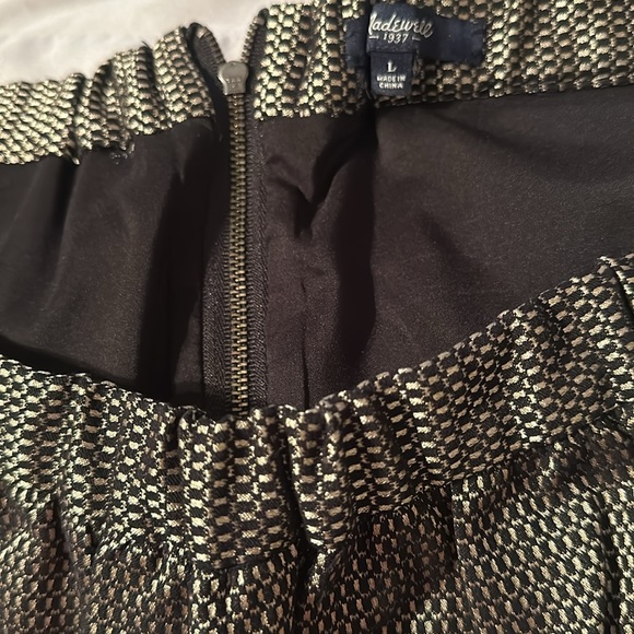 Madewell black and gold jacquard skirt - Picture 2 of 4